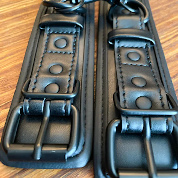 Feelmore PVC Restraint Wrist Black Feelmore Anal Feelmore PVC Restraint Wrist Black Feelmore Anal