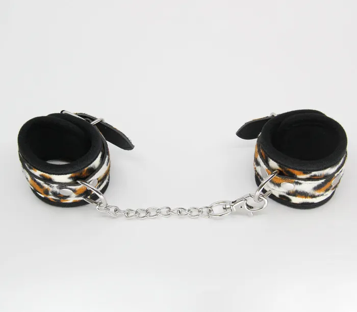Couples Berlin Baby Berlin Baby Vegan Friendly Furry Animal Leopard Print Wrist Restraints Handcuffs